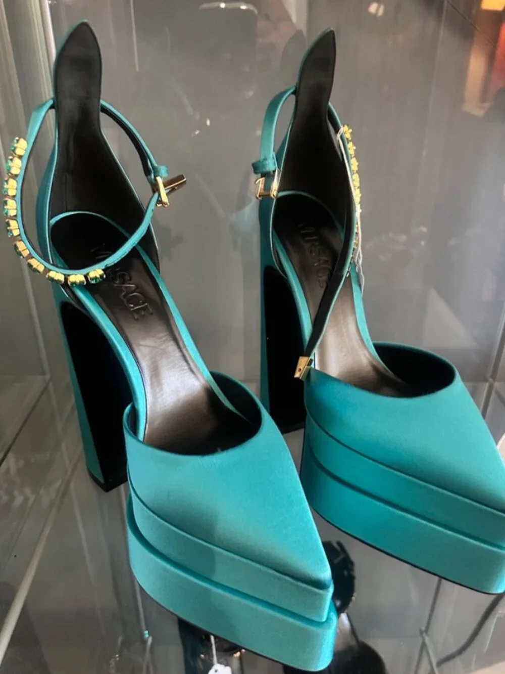 Versace Medusa Aevitas Satin Silk Platform Pumps Heels Size 8.5 US/39EU